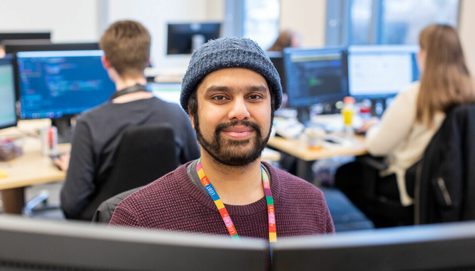 FRIHET: Shahariar var ørlite nervøs for at Accenture var et stivt firma med krav om dress og slips. - Hehe, jeg er ikke en dress-fyr, og i Accenture har jeg møtt stor frihet og absolutt ikke dresspress!