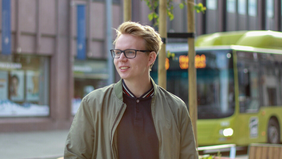Ukas Koder Mikael Brevik, utvikler i Variant, er en kjent figur i det norske kodemiljøet. 📸: Privat