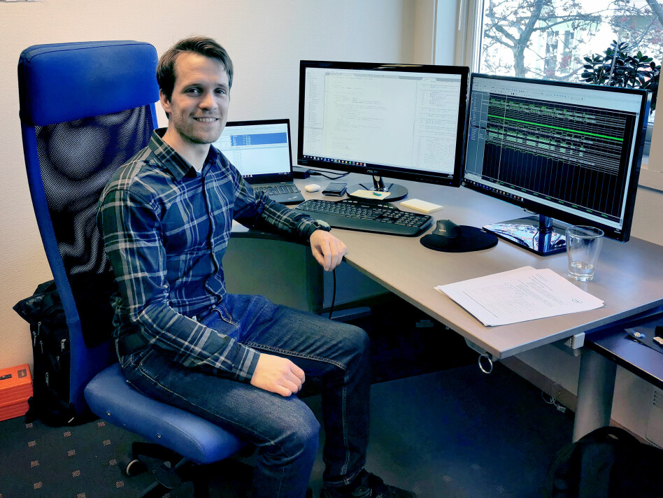 'Jeg sitter ofte ute hos kunde, men dette er plassen min på hovedkontoret i Asker' forteller André Firing i Inventas. 📸: Privat