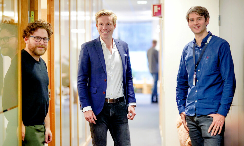 Utvikleren Torjus Eidet, CDO Christoffer Hernæs og utvikleren Tobias Rusås-Olsen forteller om teknologivalgene Sbanken tok i 2019. 📸: Sbanken