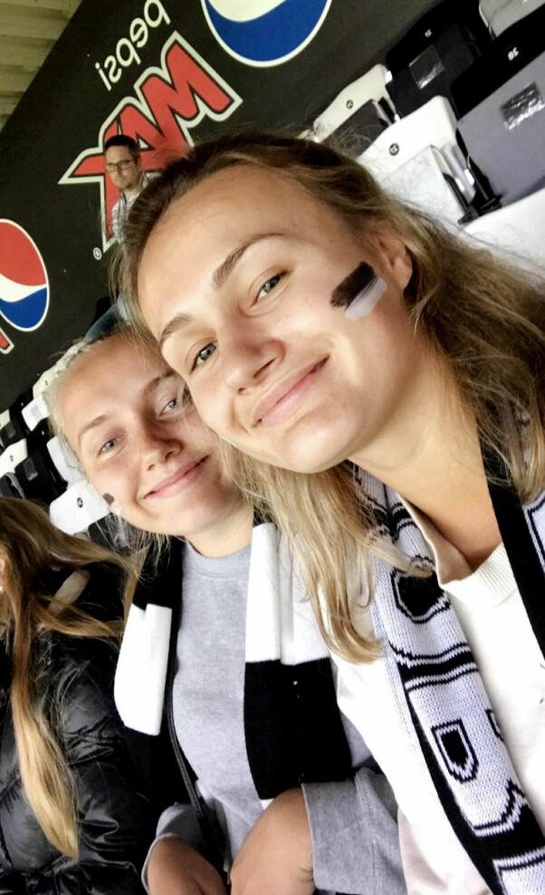 'Meg og en venninne (Andrine, som nominerte meg) som integreres i Trondheim 😂' skriver Regine Ruud. 📸: Privat