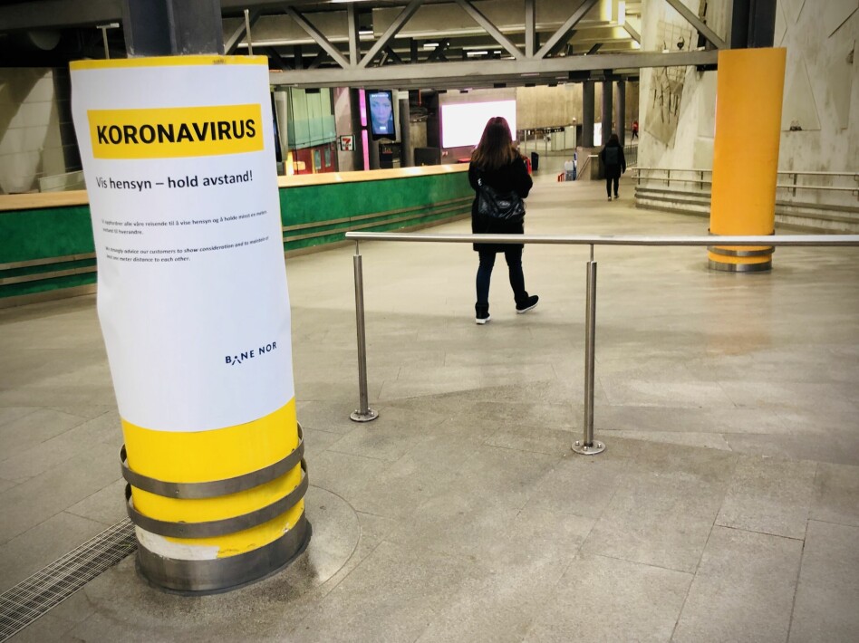 Simula skal på oppdrag fra FHI utvikle en app for å spore koronasmitten i Norge. Mange i utviklermiljøet mener kildekoden bør være åpen, men Simula mener sikkerheten blir best ivaretatt ved å ikke gå open source. 📸: Ole Petter Baugerød Stokke
