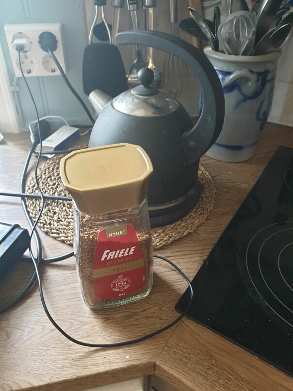 'Har også en mer kickass i kjelleren som er beregnet for baristaer. Av og til vil man bare ha koffein, ikke nødvendigvis for smaken.' 📸: Ådne Tobiesen