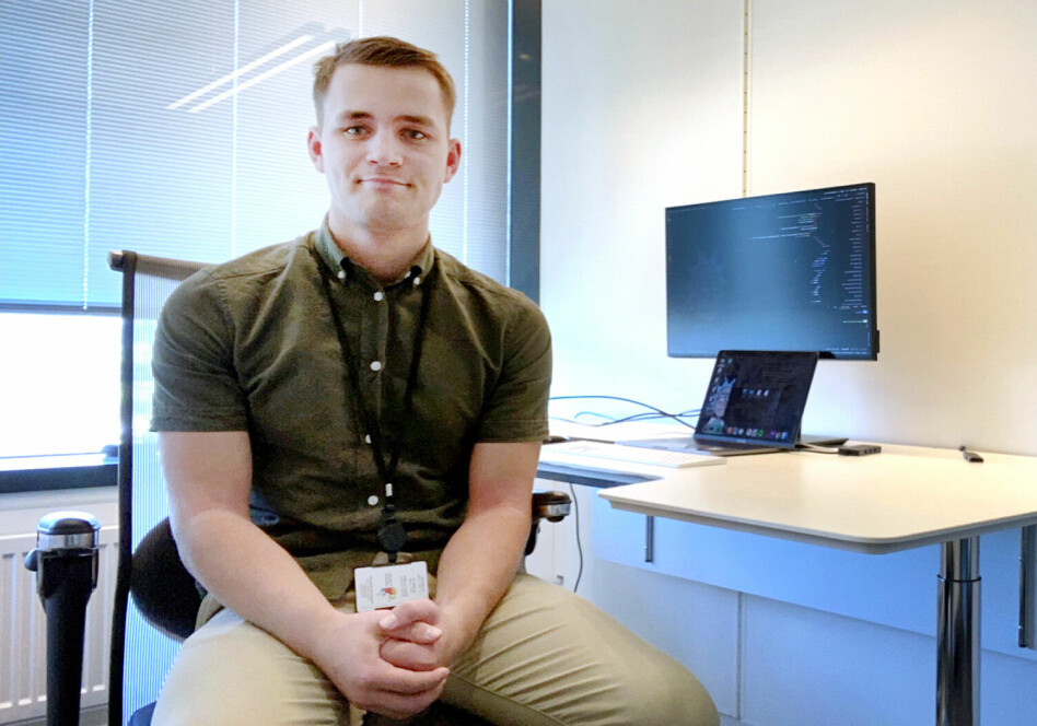 Marius Anfindsen (19) gikk rett fra videregående til sommerjobb hos Maksimer. 📸: Privat