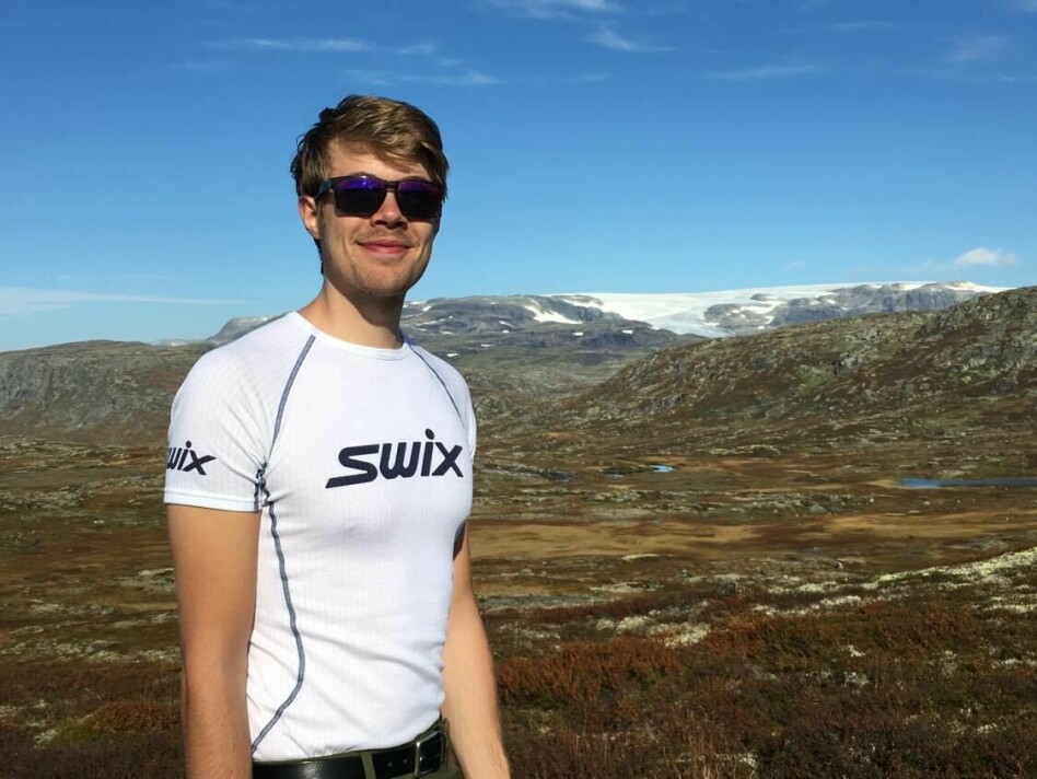 Jostein Hellerud viser deg hvordan du genererer digre JSON-filer enkelt med Jsonnet. 📸: Privat