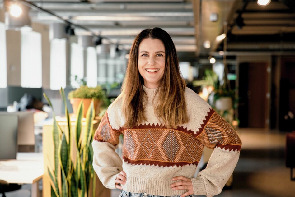 Randi BB Govertsen er leder for kvalitet og utvikling i Netlife, som nå har anonymisert søknadsprossen for nye utviklere. 📸: Jonas Driveklepp / Netlife