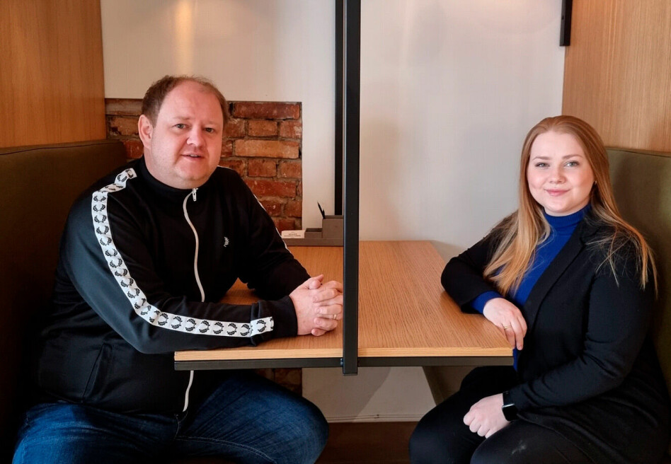 Erik Falk Hansen og Lotte Gjørsvik i AvantGarde Search jobber begge med å finne utviklertalenter til noen av Norges fremste tech-selskap 📸: Privat