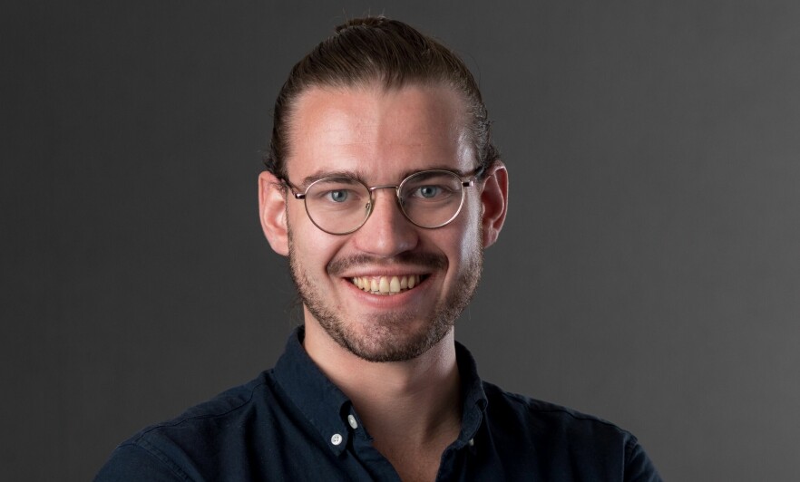 Øyvind Aukner er utvikler I Capra Consulting og Tailwind-entusiast. 📸: Privat