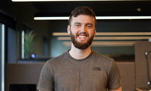 Marcus Jøsendal er fullstack-utvikler i Nettbureau. 📸: Nettbureau