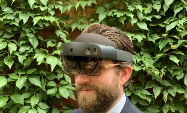 En av de viktigste plattformene for Microsoft Mesh - fremtiden ser ganske lys ut gjennom disse brillene
