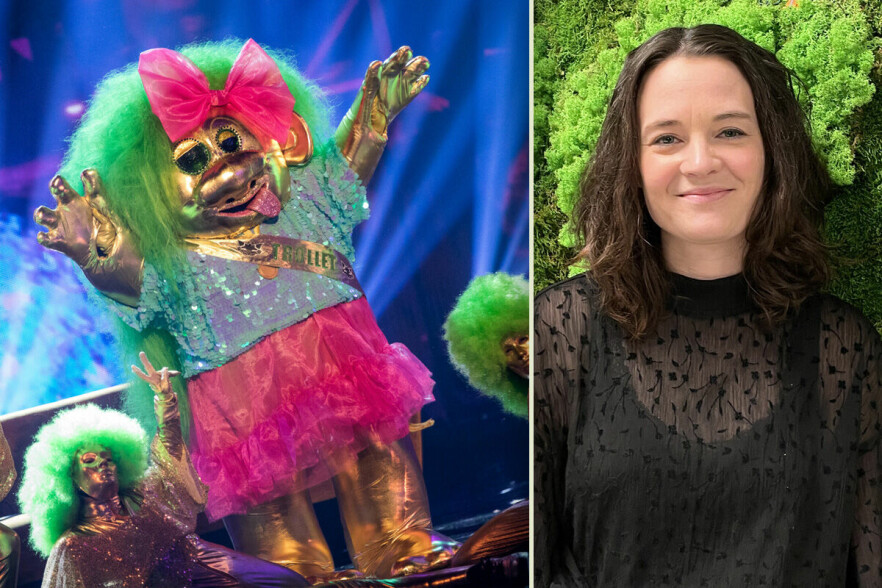 Team-leder Camilla Drangsholt Nilsen, altså til høyre, forteller hvordan de lagde Maskorama-gjetteleken på NRK.no. 📸: Julia Naglestad / NRK / Privat / kode24