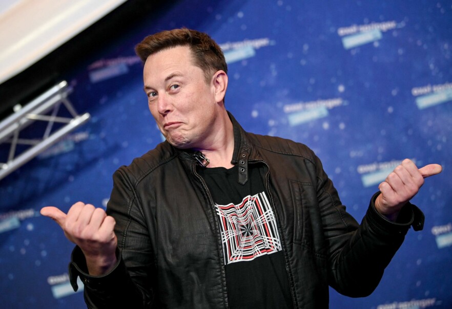 Elon Musk på det røde teppet i anledning Axel Springer Awards i Berlin. 📸: Britta Pedersen / POOL / AFP