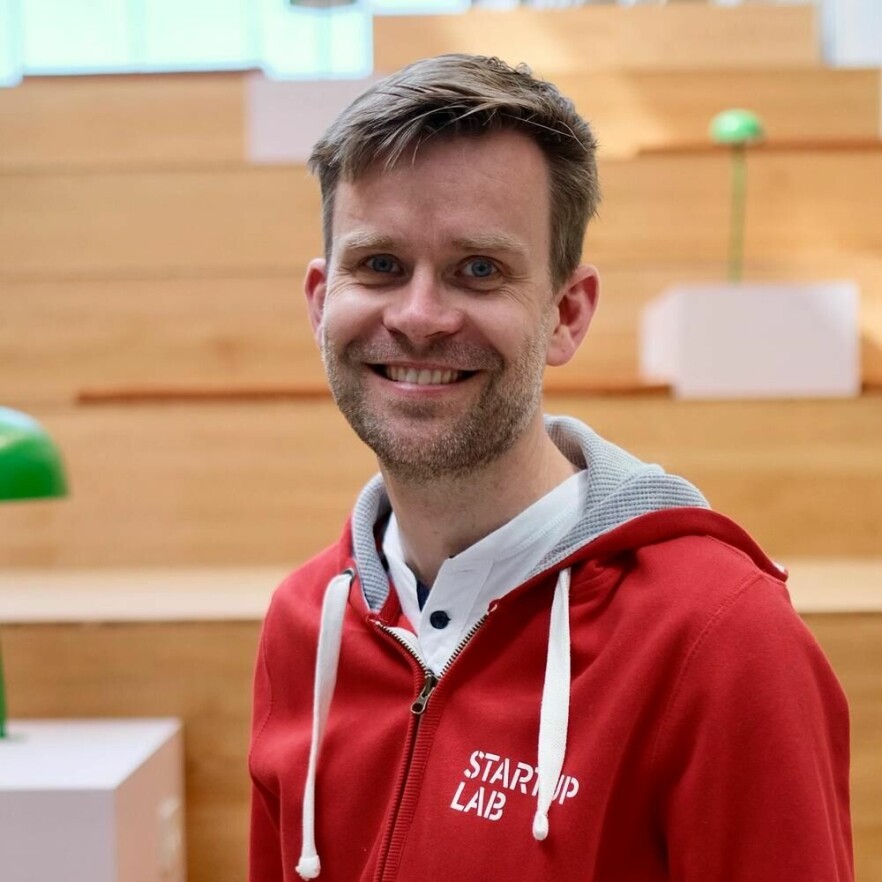 Det er en rekke kvalitetsselskaper innen tech som garantert vil oppleve betydelig høyere verdsettelse når den nedgående trenden har snudd, forteller Gisle Østereng. 📸: Gurtej Singh Bains / StartupLab