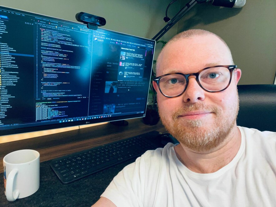 - Søket er for øvrig implementert i Vanilla JavaScript, med en node-backend og Elasticsearch, forteller Jørgen Jacobsen. 📸: Privat