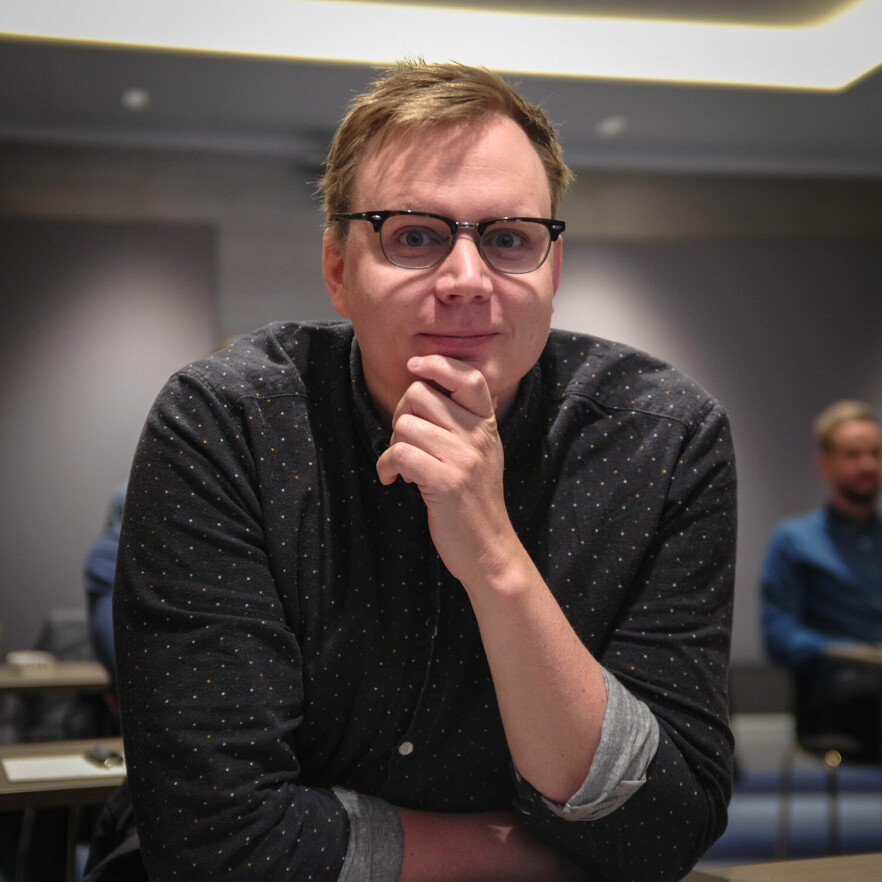 'Personlig har jeg prøvd å konsekvent gå over til å si oppdrag. Oppdrag har ikke den historiske bagasjen til prosjekt, men kan omfavne mer enn et produkt. Det mener jeg er viktig' skriver Mikael Brevik i Variant, om hva konsulenter gjør hos kundene. 📸: Privat