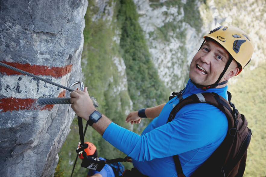 Steve Celius er daglig leder i Optimizely Norge, og selvutnevnt 'geek med for stor interesse for logger, feilsøking og abnormaliteter'. Han deler sine erfaringer fra Killnet-angrepet mot Norge tidligere i år. 📸: Privat