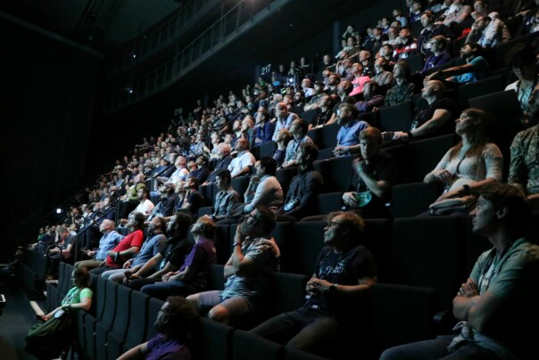 Tusenvis av utviklere fylte Oslo Spektrum igjen - se bildene fra JavaZone 2022