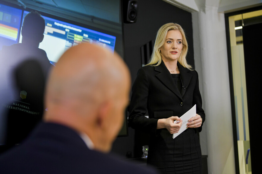 Samtidig med åpningen av sikkerhetsmåneden slipper NSM rapporten 'Nasjonalt digitalt risikobilde 2022'. Her: Justisminister Emilie Enger Mehl (Sp) åpner nasjonal sikkerhetsmåned. 📸: Rodrigo Freitas / NTB