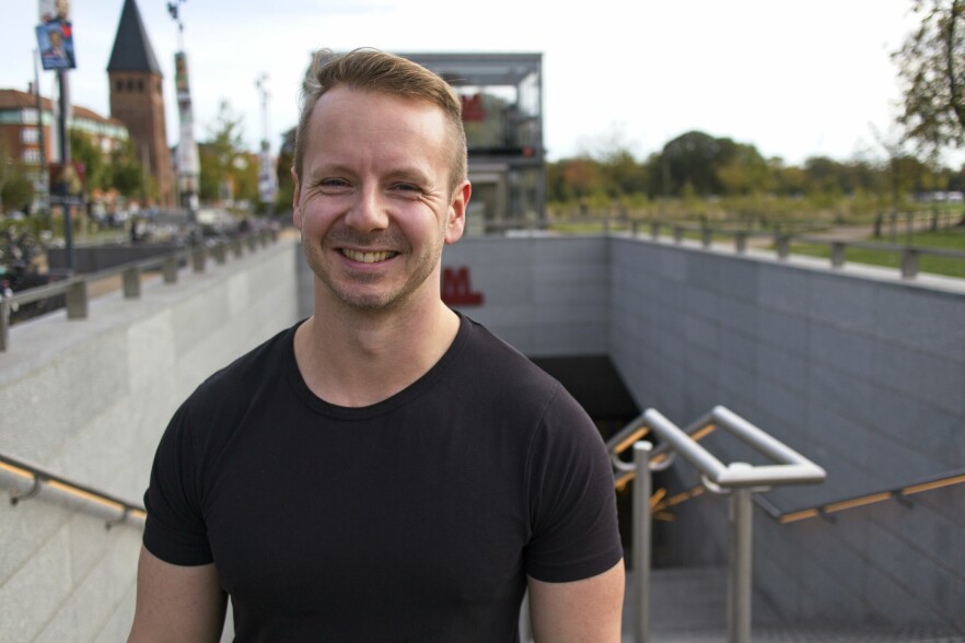Det er i hvert fall på ingen måte noe kultursjokk å jobbe i Danmark, forteller Andreas Færøvig Olsen. 📸: Amalie Kaa