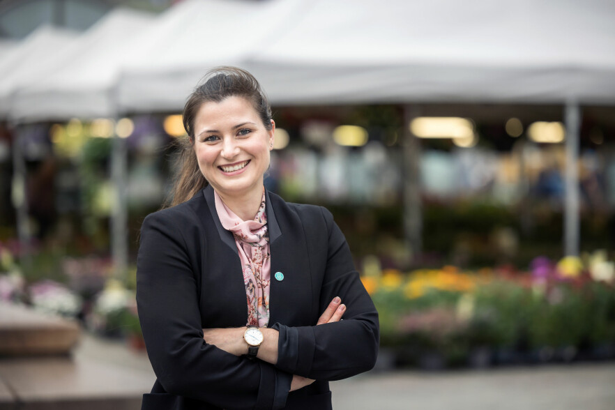 - Vi går gjennom mange kontrakter for våre medlemmer, og ser at de færreste inkluderer slike ansattgoder, sier Elisabet Haugsbø, visepresident i Tekna. 📸: Tekna