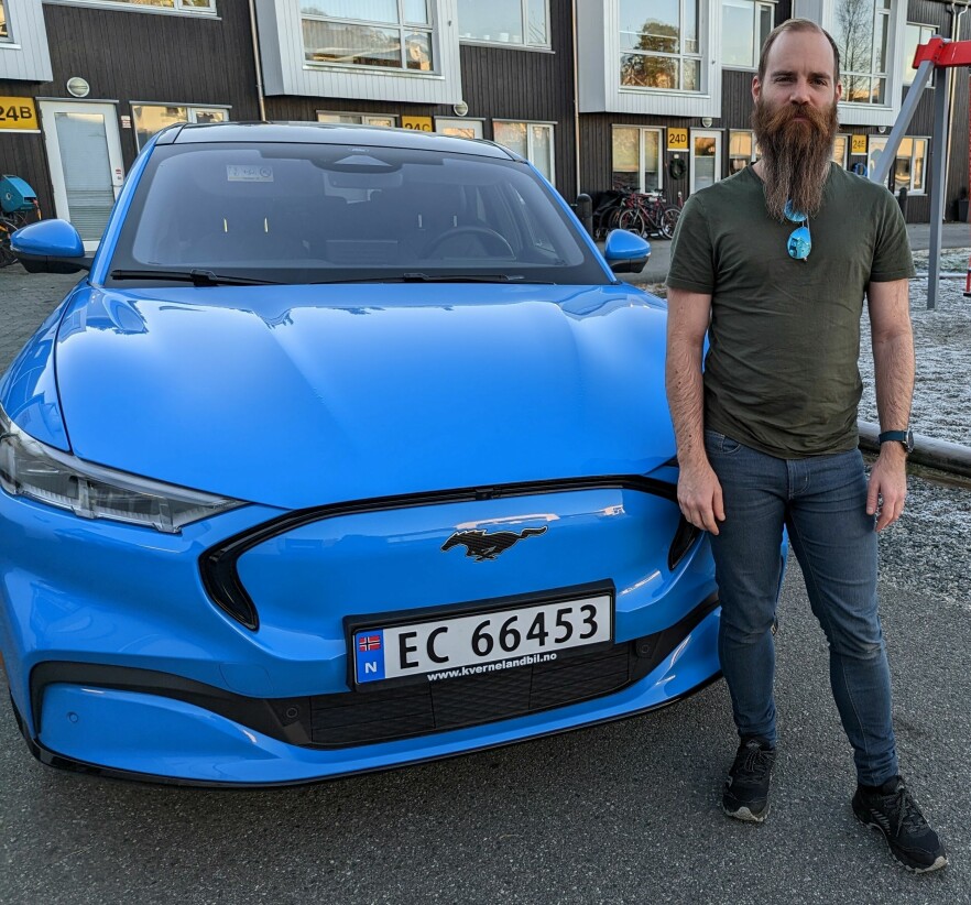 Jon Harald Øymyr venta lenge på sin Ford Mustang Mach-E, og hadde planer om å både bruke andre tredjepartsapper og lage sine egne til den. Men det kan han bare glemme, for Ford stenger alle ute. 📸: Privat