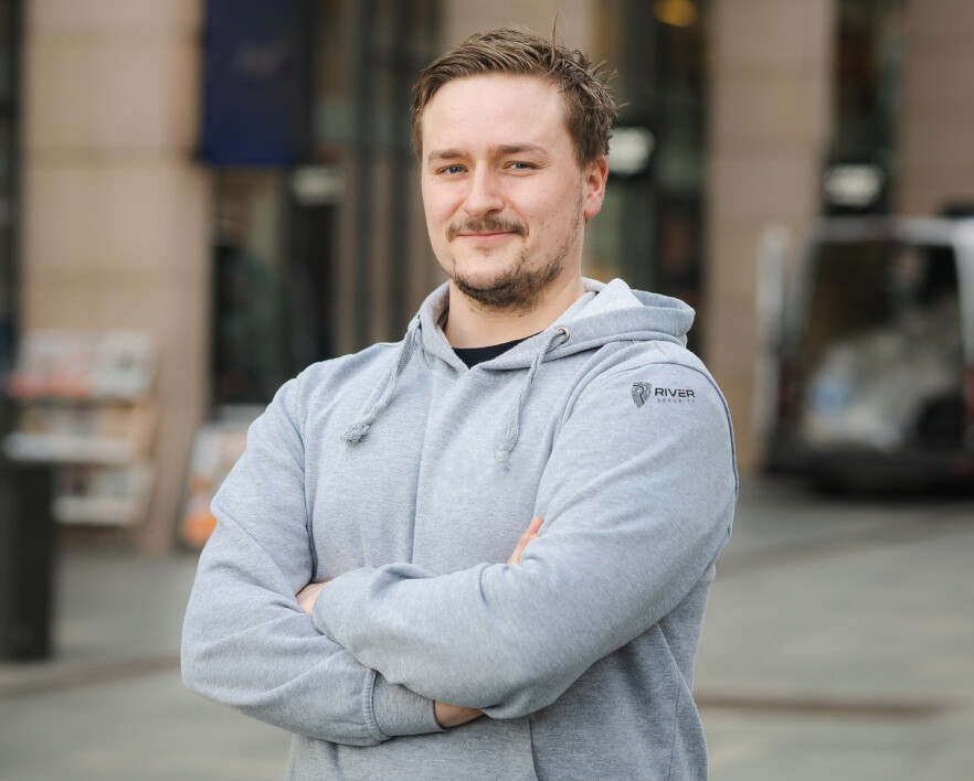 ActiveFocus har en API-drevet arkitektur med både RESTful- og GraphQL API-er som gir optimal støtte for forskjellige bruksområder, mens Node-RED og køsystemer i Azure sikrer presis styring av logikk og flyt, forteller Herman Bergsholm. 📸: River Security