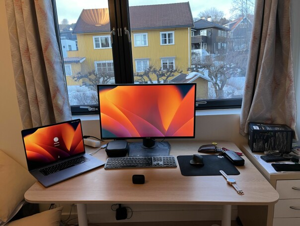 Hjemmekontoret til Emil Elton Nilsen.📸: Privat