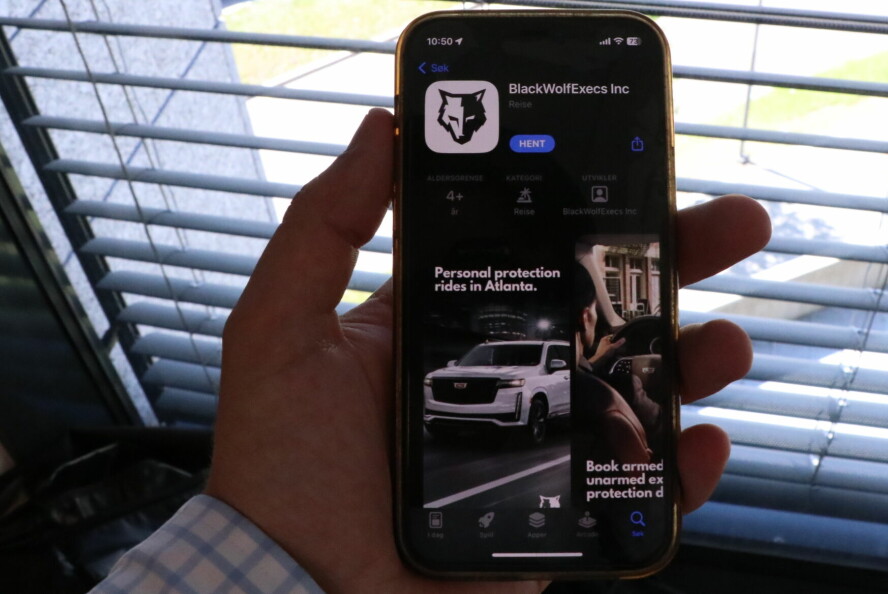 Appen Black Wolf selvtitulerer seg som en 'Personal Protection Ride-hailing App'. 📸: Mattis Vaaland