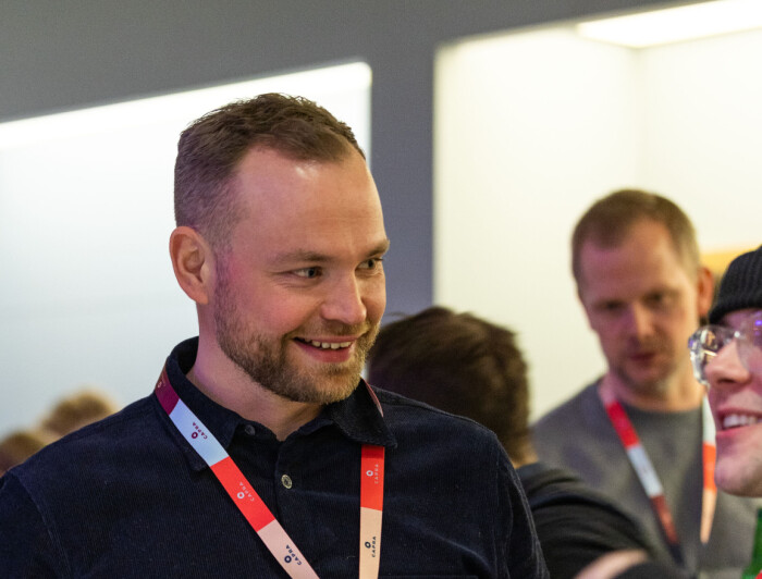 Ørjan Bøe Thygesen, daglig leder i Capra Consulting, forteller om en tøffere konsulentbransje. Det gjør flere andre, også, selv om ingen vil innrømme at de må la folk gå. 📸: Madeleine Delp Bergsjø