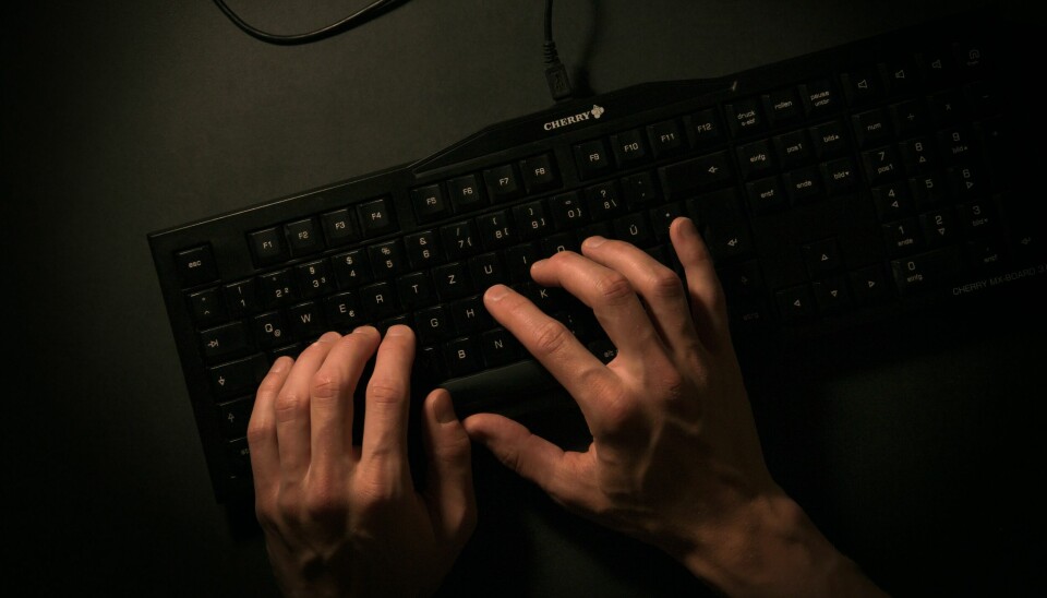 En 28 år gammel IT-sikkerhetsanalytiker er i England dømt til over tre års fengsel for et forsøk på å utpresse arbeidsgiveren sin. 📸: Stefan Heinemann
