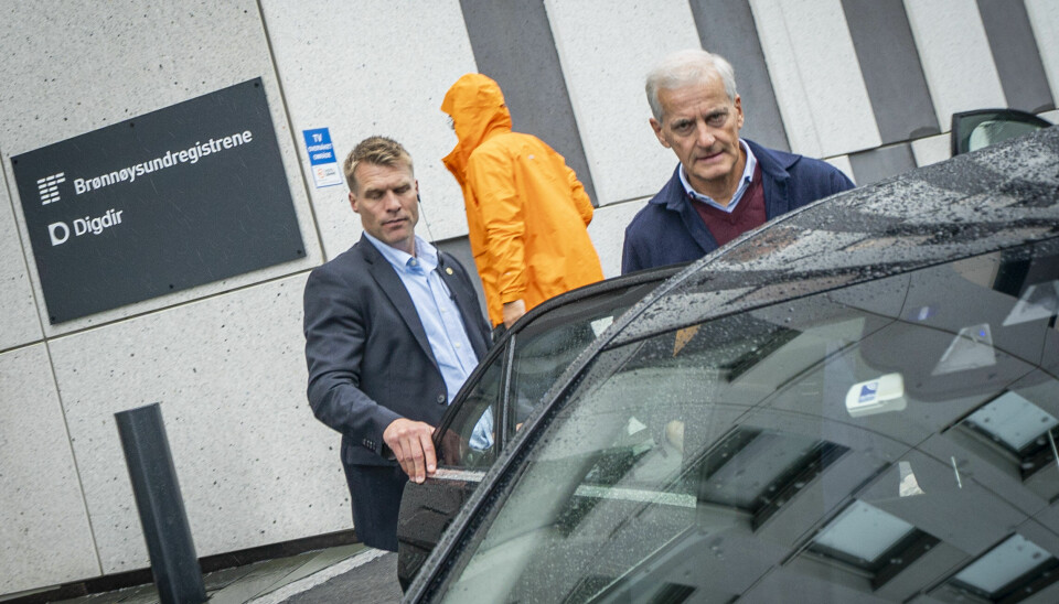 Statsminister Jonas Gahr Støre etter et besøk til Brønnøysundregistrene og Digdir i Brønnøysund. 📸: Heiko Junge / NTB
