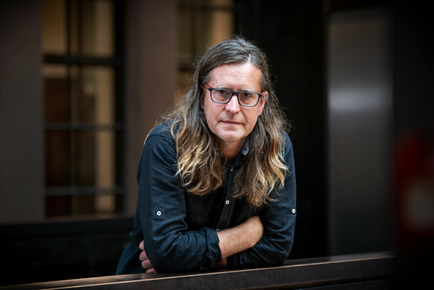 Trond Myklebust, avdelingsdirektør for Nasjonalbibliotekets digitale formidling. forteller at de allerede har beskyttelse mot skraping, selv om robots.txt-filen ikke ser sånn ut. 📸: Nasjonalbiblioteket