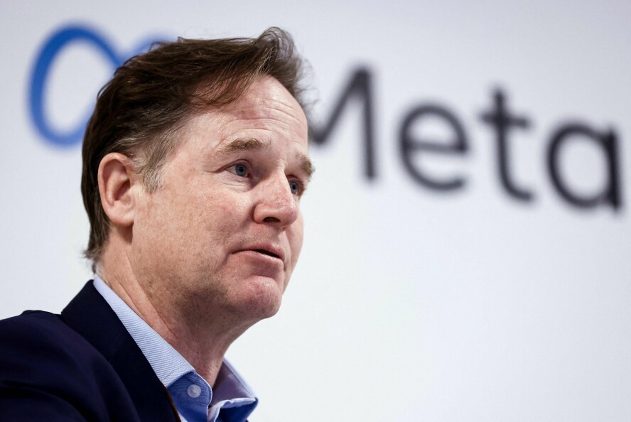 - Søk vil bare basere seg på ordene som tastes inn, ikke en personalisering basert på tidligere aktivitet og interesser, skriver Metas utenlandsdirektør Nick Clegg i et blogginnlegg. 📸: Kenzo TRIBOUILLARD / AFP
