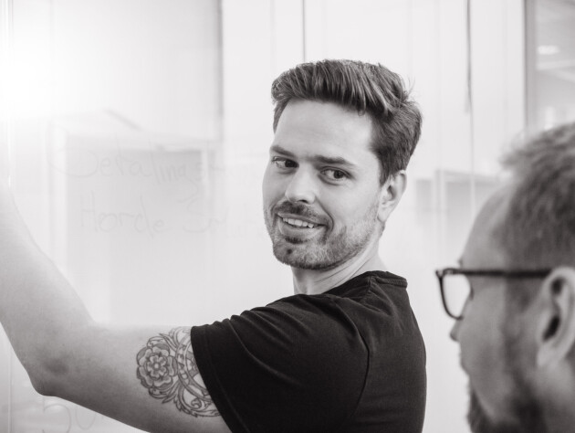 Alf Gunnar Andersen sier at de kjører GPT-4 via Microsoft, slik at de har kontroll på all lagring og at OpenAI ikke kan trene på dataene.📸: Horde