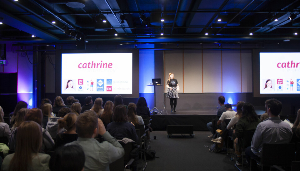 Cathrine Wilhelmsen snakket om nettsideanalyse og Microsoft Fabric. 📸: Kurt Lekanger