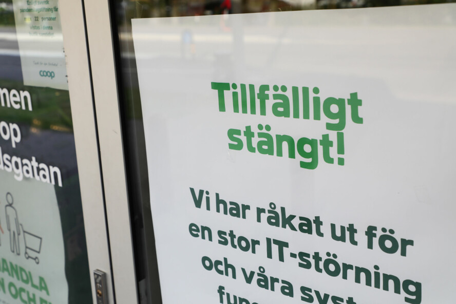 Mennesker må mye mer på banen. Kompetanse, bevissthet og ikke minst ydmykhet over at man står overfor noe som er komplekst, skriver Gøran Tømte. 📸: Jeppe Gustafsson/Shutterstock