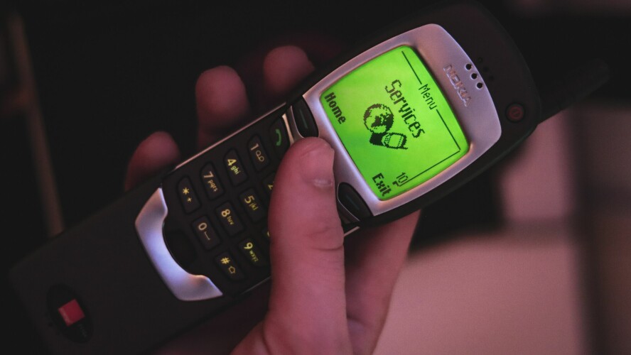 I sin seneste kvartalsrapport meldte Nokia om svakere inntekter enn ventet og sier at nedgangen i mobilnettverksmarkedet vil bli større enn tidligere antatt. 📸: Johnny OP/Unsplash
