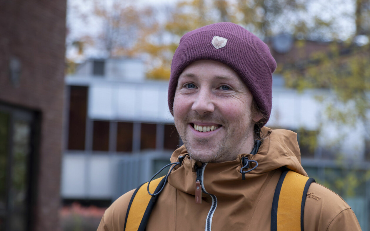 Daniel Lacey-McDermott underviser på Arkitektur- og designhøgskolen i Oslo. 📸: Kurt Lekanger