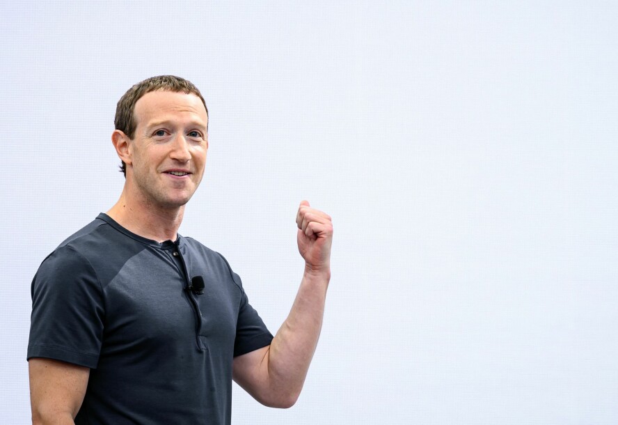 Meta og andre teknologiselskaper har konkurrert om såkalt generative KI-produkter for reklame og andre verktøy etter oppstyret rundt OpenAIs tekstrobot ChatGPT i fjor. Her: Meta-sjef Mark Zuckerberg.. 📸: JOSH EDELSON / AFP