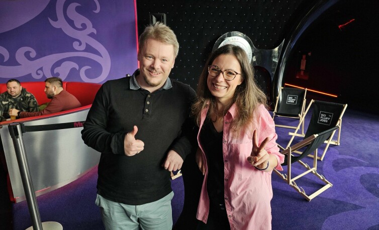 Utvikler Jørn Are Hatlelid møtte Simona Cotin på NG Poland. Cotin jobber i Google som Engineering Manager for Angular. 📸: Privat