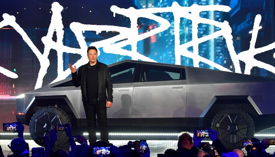 Tesla-CEO Elon Musk under avdukningen av Tesla Cybertruck. 📸: NTB / AFP