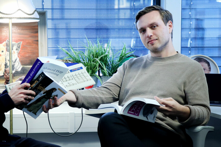 kode24s Mattis Vaaland forsvarer hjemmekontoret i ukas nyhetsbrev. 📸: Ole Petter Baugerød Stokke