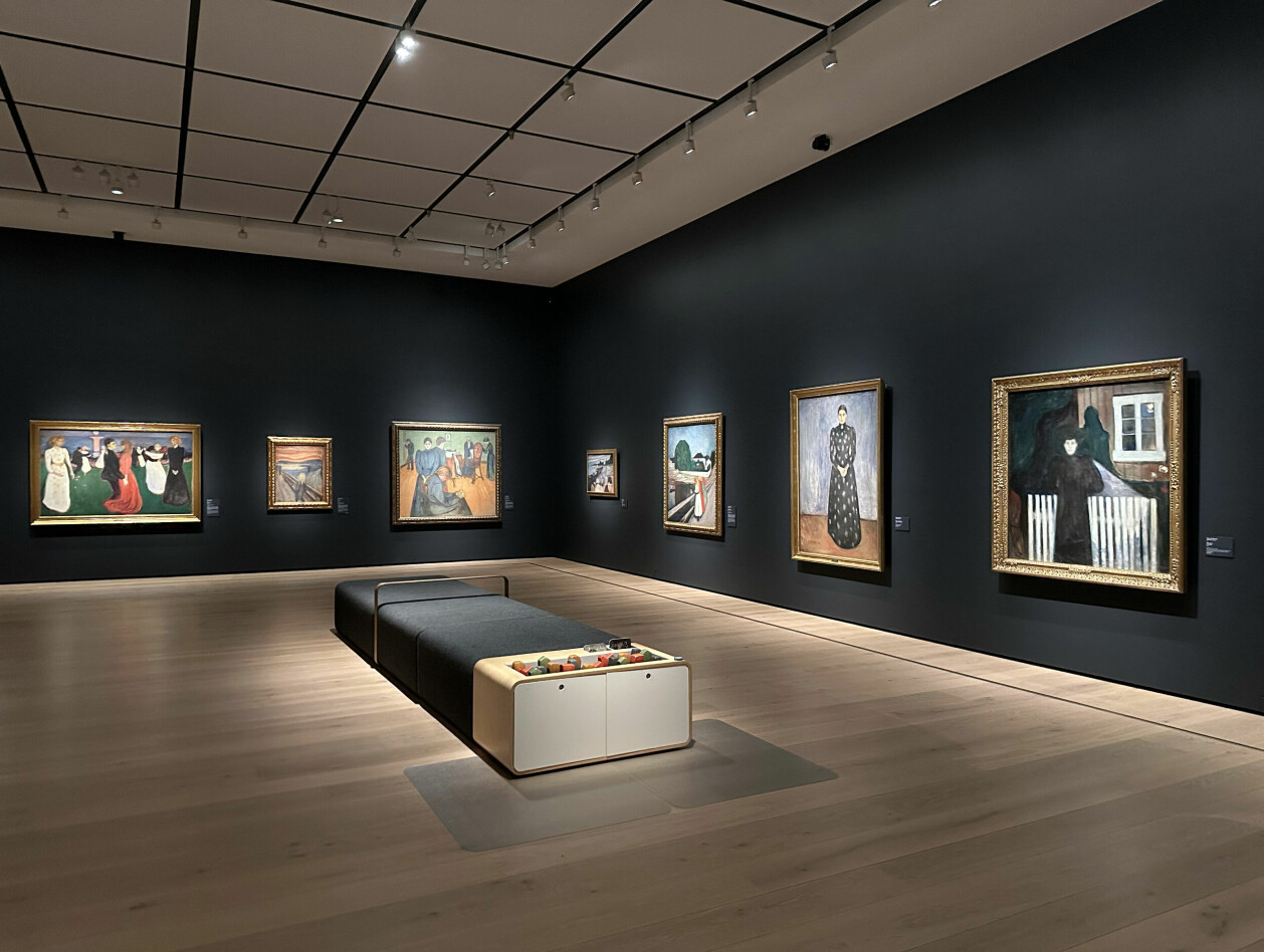 Fordelen med å besøke Nasjonalmuseet utenfor åpningstid: Ingen turister! 📸: Kurt Lekanger