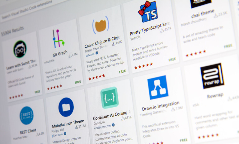 Det finnes mer enn 55.000 tillegg til VS Code. Det er neppe lurt å installere alle sammen. 📸: Kurt Lekanger