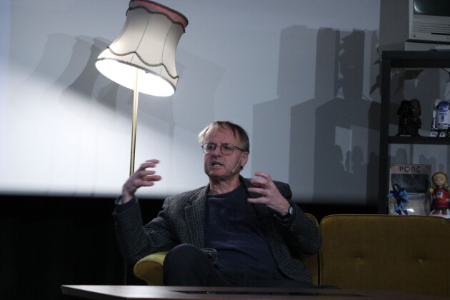 'Kanskje det er lurt å kode en nettside eller en app fra scratch en gang iblant, slik Wium sier.' 📸: Kurt Lekanger