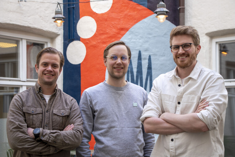 Teamet bak Midio - Jacob Løvenskiold (COO), Anders Bondehagen (daglig leder) og Kristian Hasselknippe (CTO). 📸: Kurt Lekanger