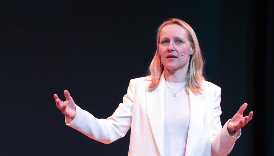 Cathrine Phil Lyngstad la frem planene om hvordan NAV skal være ledende innen bruk av AI i det offentlige, og hvordan de skal gjøre det på en måte som sikrer personvern og rettferdig behandling av NAV-brukerne. 📸: Kurt Lekanger