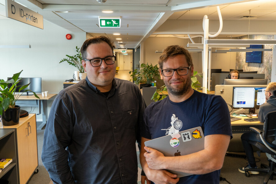 Utvikler og arkitekt Aamund Bremer (t.v.) og produkteier Jørgen Binningsbø i Digdir. 📸: Digdir