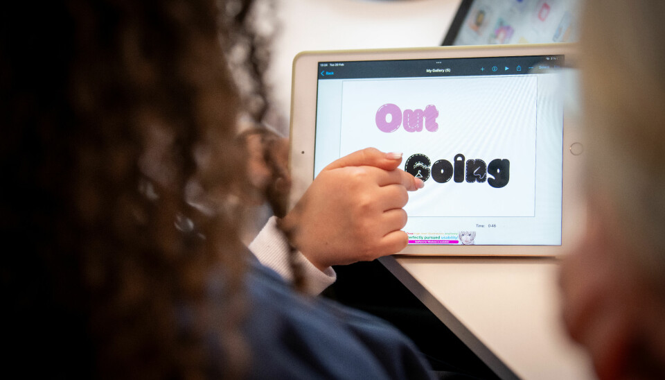 9.-klassingene fikk bryne seg på både design og koding i arbeidet med OutGoing-appen. 📸: Girl Tech / Gorm K. Gaare