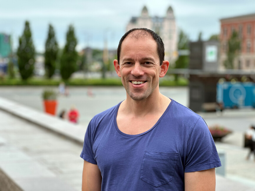 Anders Schau Knatten har lang erfaring som C++-programmerer, og mener det er språket med de kuleste jobbene. 📸: Kurt Lekanger
